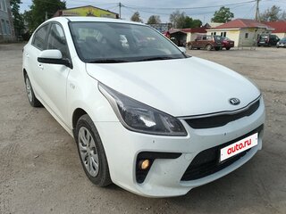2018 Kia Rio IV, белый, 1250000 рублей, вид 3