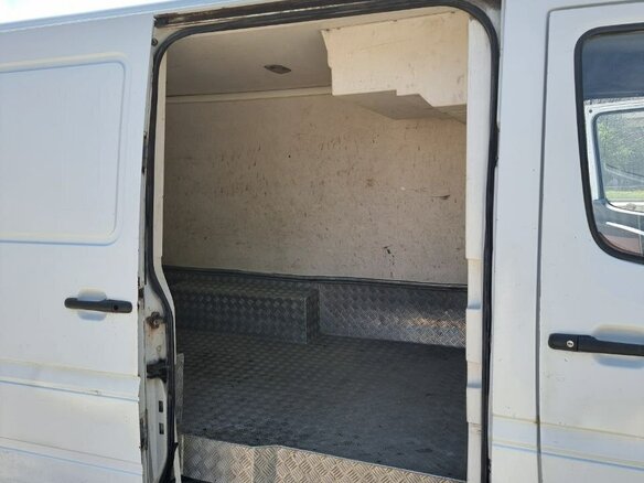 1996 Mercedes-Benz Sprinter, белый, 640000 рублей - вид 7