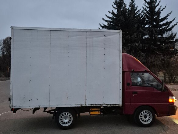 2007 Hyundai Porter, пурпурный, 449999 рублей - вид 3