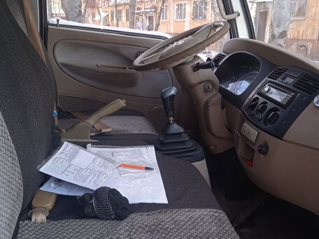 2007 Dongfeng EQ1030/1040, серебристый, 550000 рублей, вид 5
