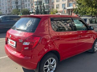 2009 Skoda Fabia II, красный, 200000 рублей, вид 5