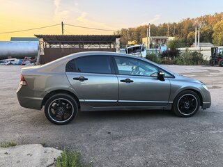 2008 Honda Civic VIII, серый, 500000 рублей, вид 2