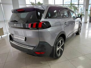 2018 Peugeot 5008 II, серый, 1759000 рублей, вид 5