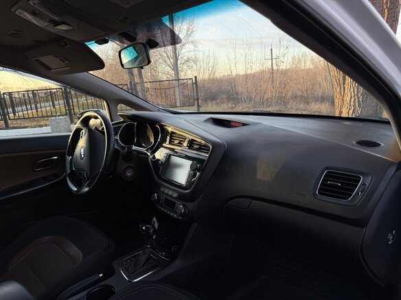 2018 Kia Ceed II Рестайлинг, белый, 1450000 рублей - вид 18