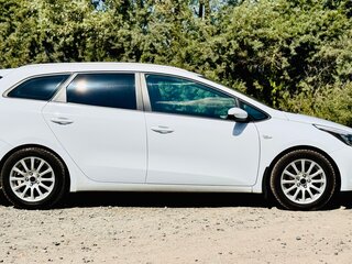 2012 Kia Ceed II, белый, 990000 рублей, вид 4