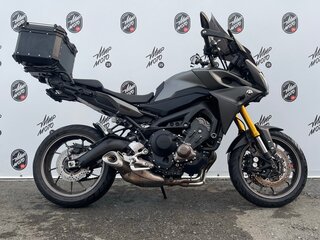 2016 Yamaha MT-09 Tracer (FJ-09), чёрный, 900000 рублей, вид 1