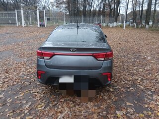 2020 Kia Rio IV, серый, 2250000 рублей, вид 3