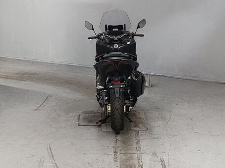 2025 Yamaha TMAX, чёрный, 1460000 рублей, вид 4