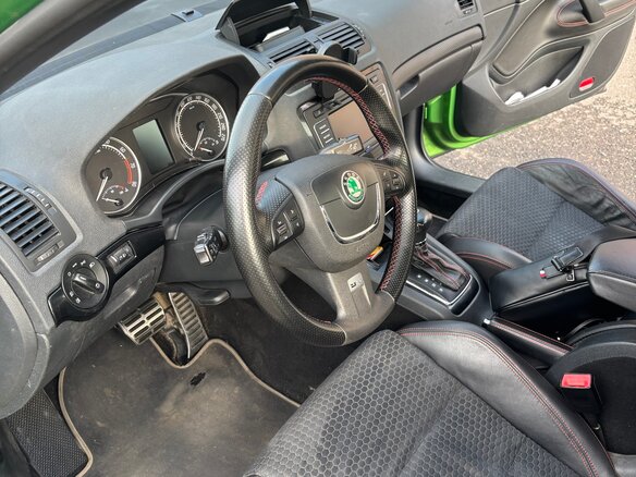 2012 Skoda Octavia RS II Рестайлинг, зелёный - вид 8