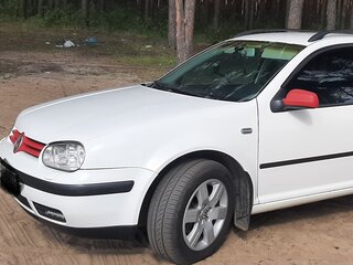 2003 Volkswagen Golf IV, белый, 450000 рублей, вид 1