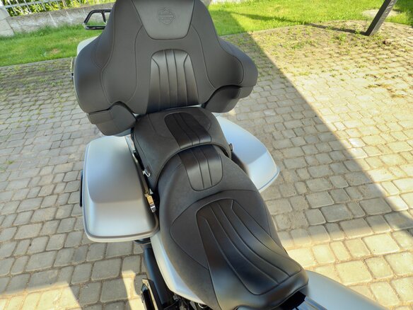 2017 Harley-Davidson Road Glide Special, серебристый, 1900000 рублей - вид 17
