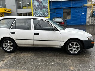 1993 Toyota Corolla VII (E100), белый, 350000 рублей, вид 3