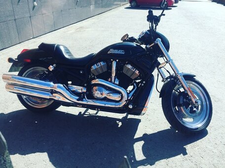 2005 Harley-Davidson V-Rod, чёрный, 950000 рублей, вид 5
