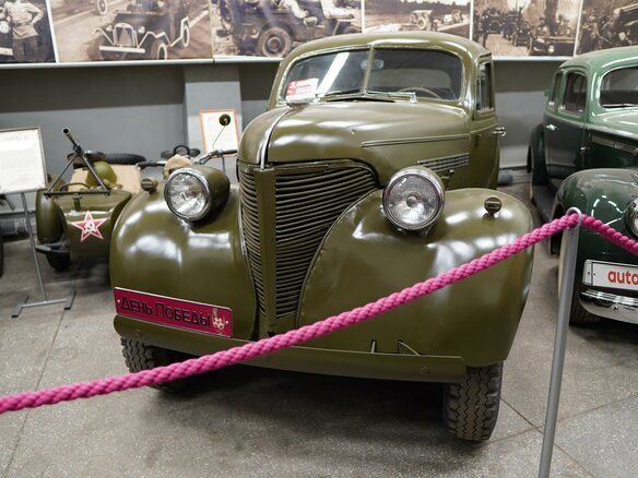 1940 Chevrolet Master AG-1500, зелёный - вид 1