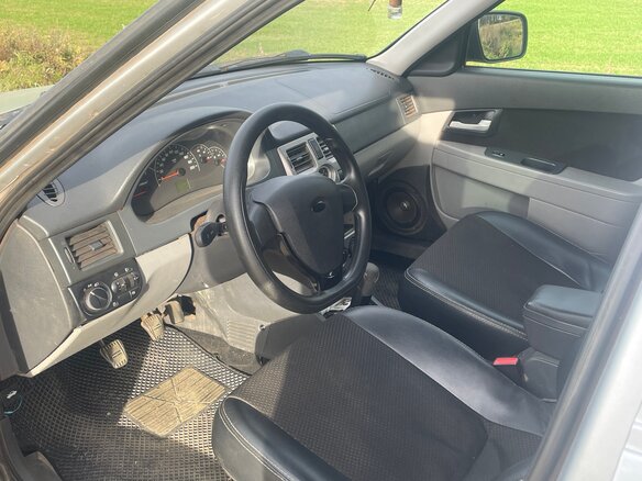 2010 Lada (ВАЗ) Priora I, серебристый, 210000 рублей - вид 5