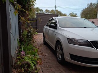 2017 Skoda Rapid I, белый, 700000 рублей, вид 3