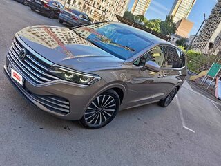 2022 Volkswagen Viloran I Рестайлинг, коричневый, 6800000 рублей, вид 1
