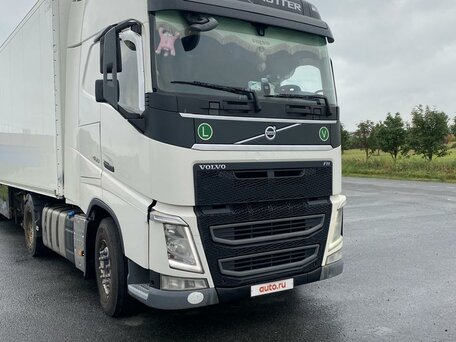 2015 Volvo FH, белый, 6200000 рублей, вид 1