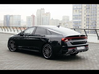 2019 Kia K5 III, чёрный, 2530000 рублей, вид 3