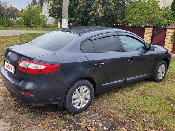 2010 Renault Fluence I, серый, 700000 рублей - вид 2