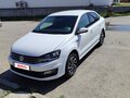 2018 Volkswagen Polo V Рестайлинг, белый, 630000 рублей