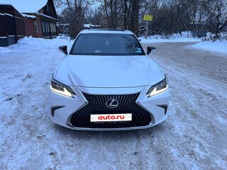 2020 Lexus ES 200 VII, белый, 4150000 рублей, вид 1