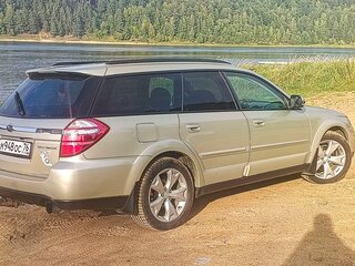 2008 Subaru Outback III Рестайлинг, золотистый, 950000 рублей, вид 3