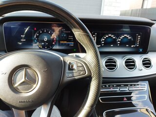 2016 Mercedes-Benz E-Класс 300 V (W213, S213, C238), синий, 2699990 рублей, вид 2
