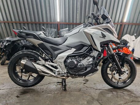 2021 Honda NC 750X, зелёный, 1095000 рублей, вид 3