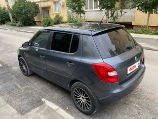 2011 Skoda Fabia II Рестайлинг, серый, 340000 рублей, вид 5
