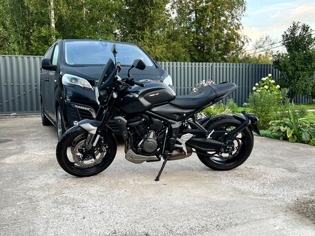 2021 Triumph Trident 660, чёрный, 700000 рублей, вид 5