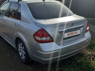 2012 Nissan Tiida I Рестайлинг, серебристый, 820000 рублей, вид 4