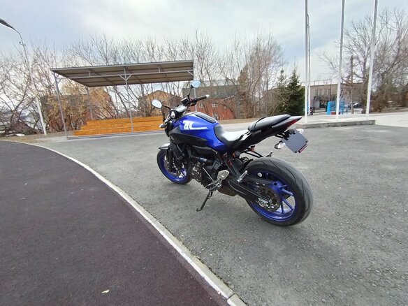 2017 Yamaha MT-07 (FZ-07), синий, 730000 рублей - вид 6