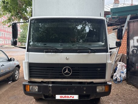 1997 Mercedes-Benz 814, белый, 1500000 рублей, вид 5