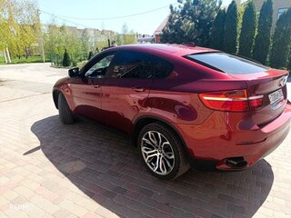 2013 BMW X6 35i I (E71) Рестайлинг, красный, 1999000 рублей, вид 4