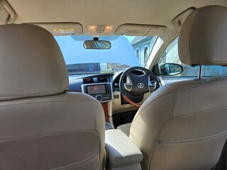 2015 Toyota Premio II (T26) Рестайлинг, белый, 1700000 рублей, вид 3