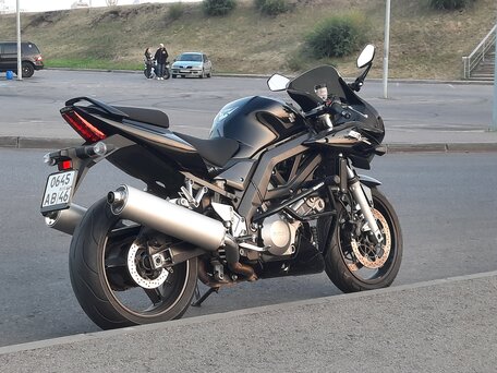 2005 Suzuki SV 1000, чёрный, 389000 рублей, вид 5