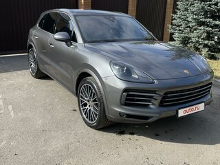 2019 Porsche Cayenne III, серый, 5350000 рублей, вид 2