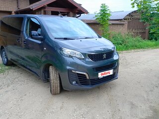 2020 Peugeot Traveller I, серый, 3400000 рублей, вид 2