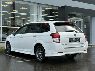 2014 Toyota Corolla Fielder XI (E160, E170, E180), белый, 940000 рублей, вид 4