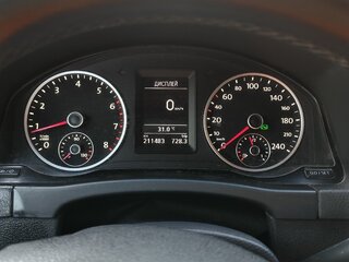 2013 Volkswagen Tiguan I Рестайлинг, серебристый, 1650000 рублей, вид 5