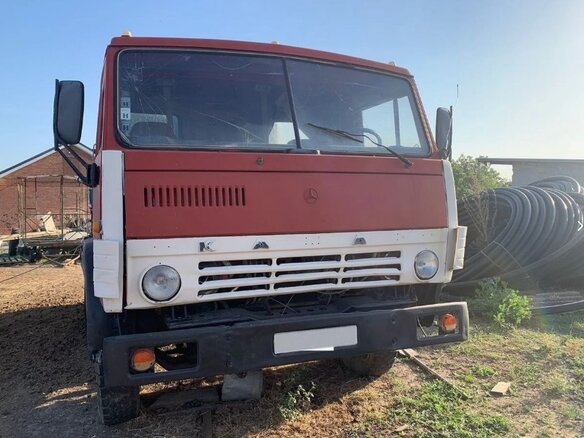 1990 КамАЗ Автобетоносмеситель, красный, 600000 рублей