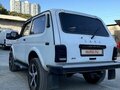 2011 Lada (ВАЗ) 2121 (4x4) I Рестайлинг, белый, 450000 рублей - вид 5