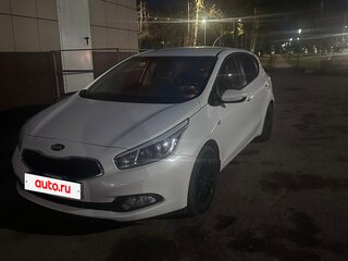2015 Kia Ceed II, белый, 850000 рублей, вид 1