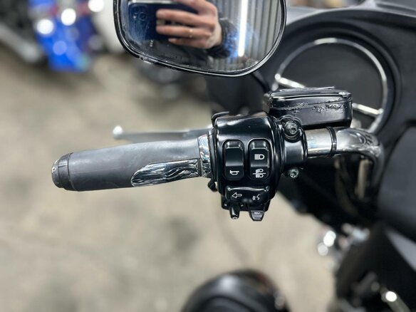 2013 Harley-Davidson Electra Glide, чёрный, 1450000 рублей - вид 31
