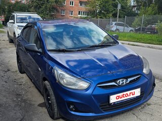 2013 Hyundai Solaris I, синий, 360000 рублей, вид 2
