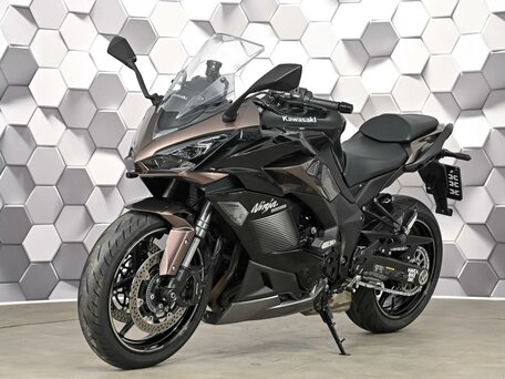 2023 Kawasaki Ninja 1000 SX, чёрный, 1259000 рублей, вид 2