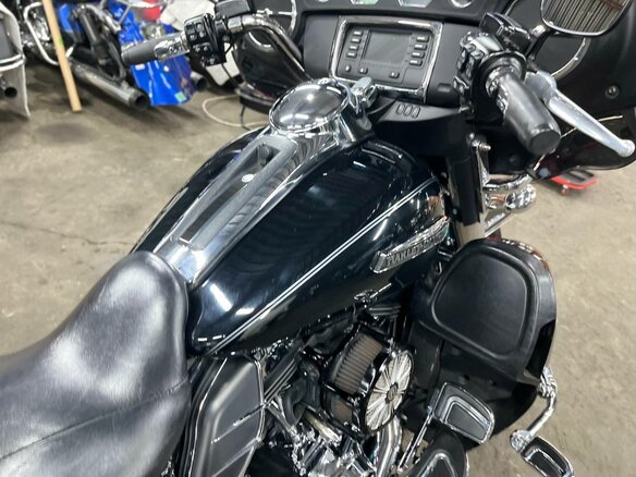 2013 Harley-Davidson Electra Glide, чёрный, 1450000 рублей - вид 9