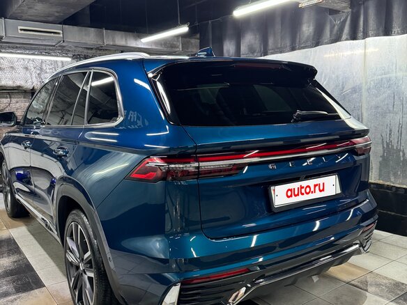 2023 Geely Monjaro (Xingyue L) I, зелёный, 3000000 рублей - вид 9