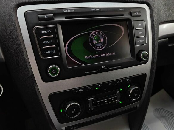 2012 Skoda Octavia Scout II (A5) Рестайлинг, серый, 949000 рублей - вид 13